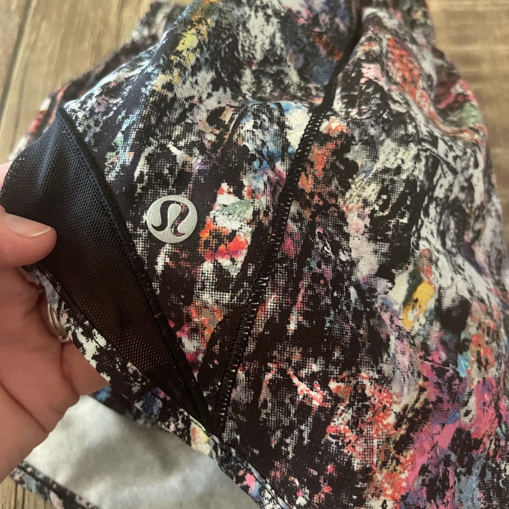 Lululemon Hot Hotty short